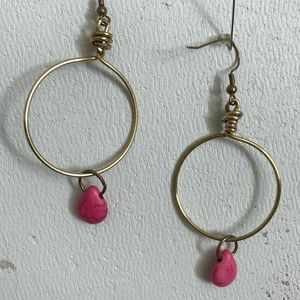 Gold drop loop earrings